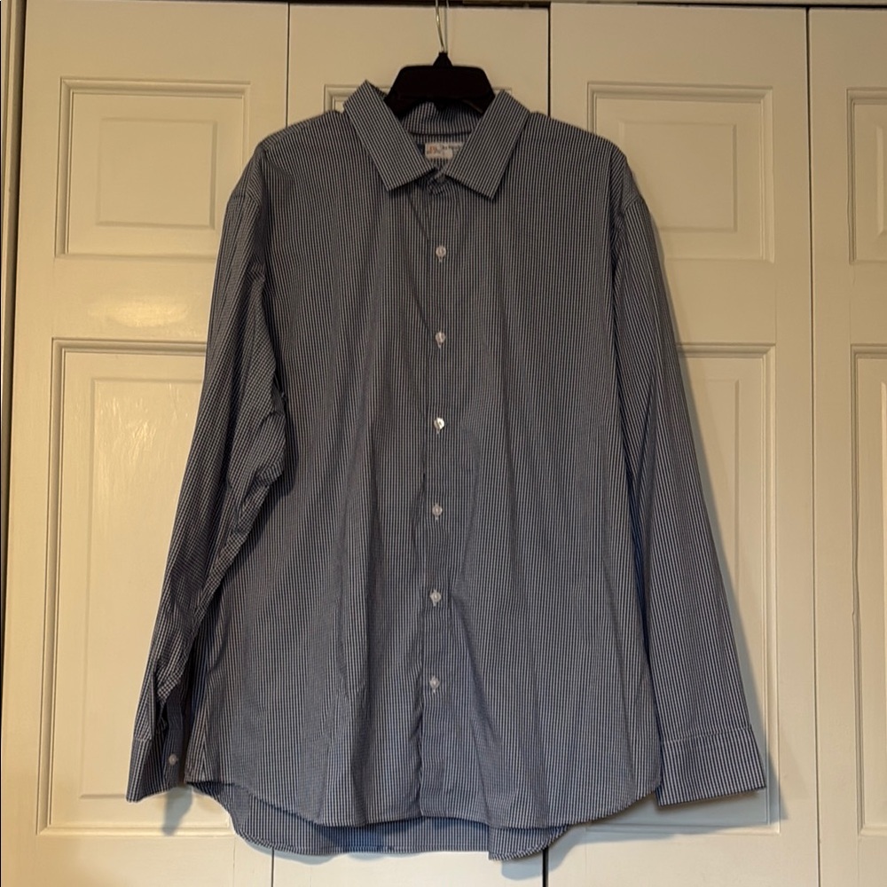 Men’s LS Button Down Checkered Shirt